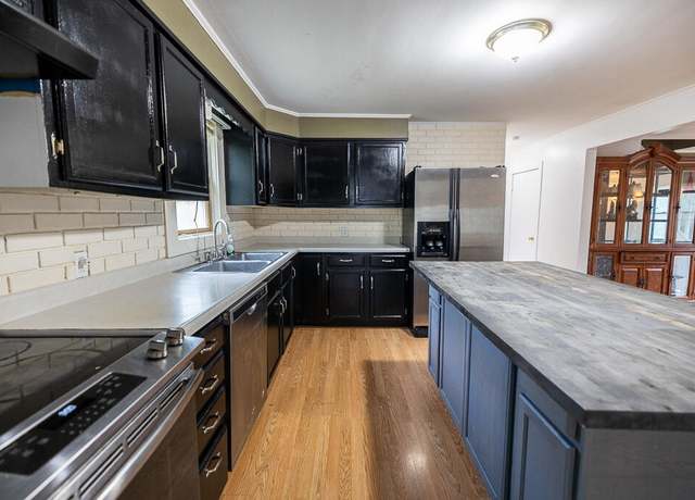 Property at 28 Mathews Ave, Waterville, ME 04901, 5 beds, 1 bath