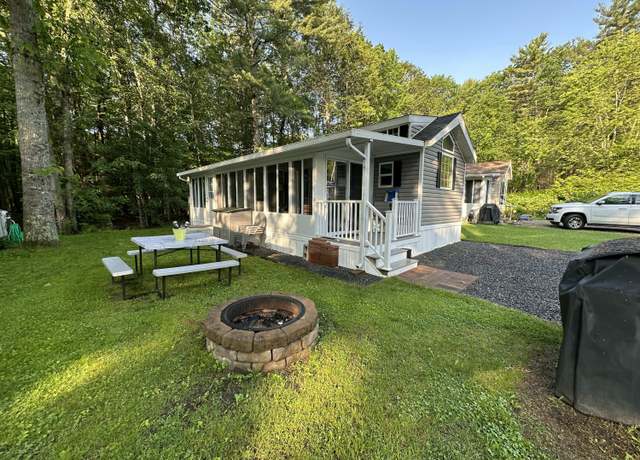Property at 150 Chapel Rd #823, Wells, ME 04090, 3 beds, 1.5 baths