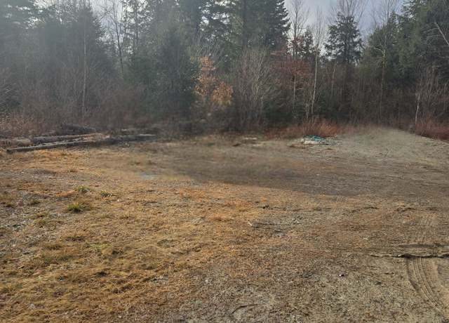Property at 31 Timberview Dr, Burlington, ME 04417