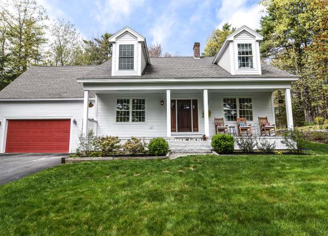 Property at 428 E Main St, Yarmouth, ME 04096, 4 beds, 2.5 baths