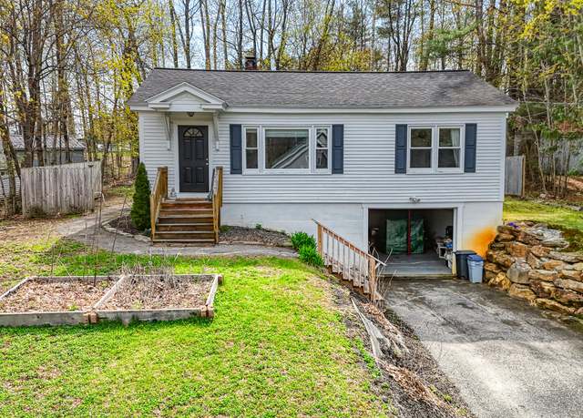 Property at 19 Brann Ave, Augusta, ME 04330, 2 beds, 1 bath
