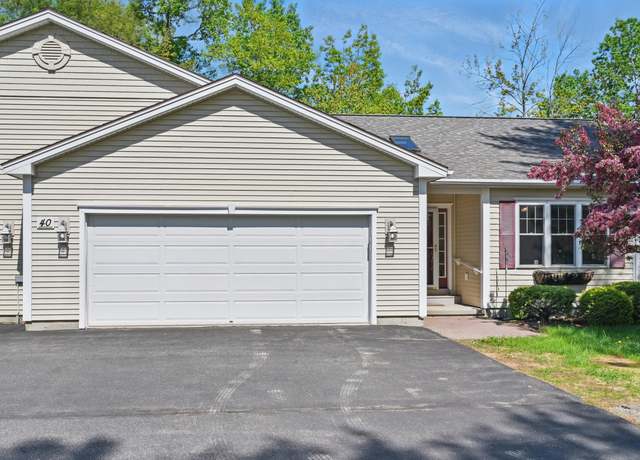 Property at 40 Camden Ct #40, Bangor, ME 04401, 2 beds, 2 baths