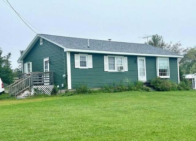 Property at 374 Main St, Ellsworth, ME 04605, 3 beds, 1 bath