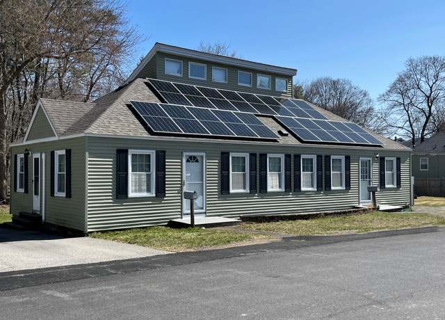 Property at 40-42 Cromwell St, Kittery, ME 03904, 4 beds, 2 baths