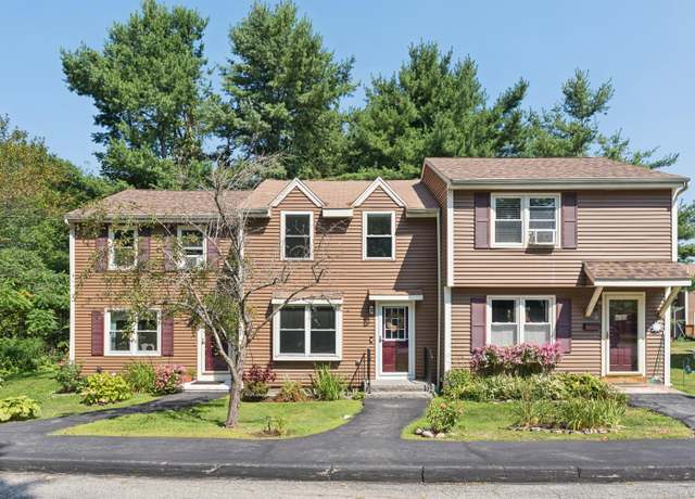 Property at 33 Hobart St #2, South Portland, ME 04106, 2 beds, 1.5 baths