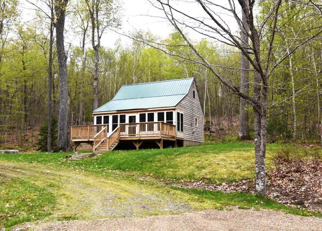 Property at 106 Shady Ln, Newport, ME 04953, 2 beds, 1 bath