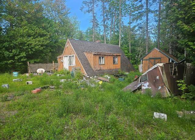 Property at 1301 Moosehead Hwy, Dixmont, ME 04932, 1 bed