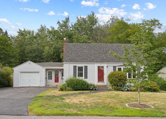 Property at 28 Carlyle Rd, Portland, ME 04103, 3 beds, 2.5 baths