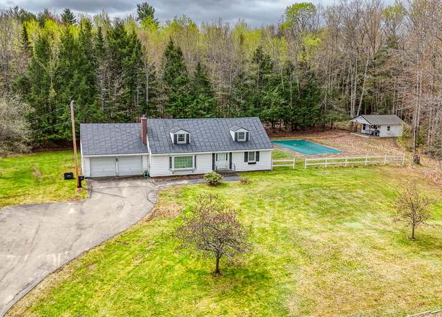 Property at 497 Canaan Rd, Skowhegan, ME 04976, 5 beds, 2 baths