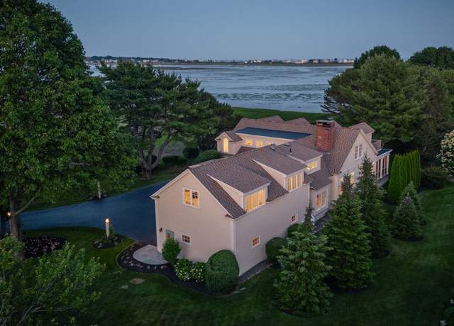 Property at 22 Channel Cove Ln, Biddeford, ME 04005, 3 beds, 2.5 baths