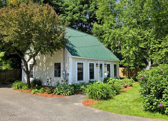 Property at 28 Spruce St, Waterville, ME 04901, 2 beds, 1 bath