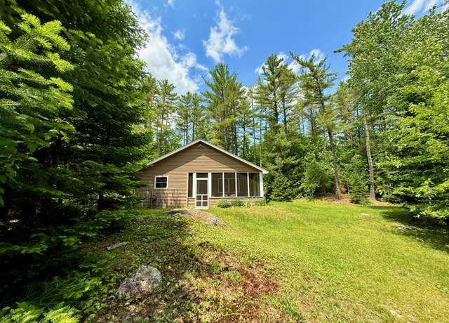 Property at 52 Main Rd, Chesterville, ME 04938, 2 beds, 2 baths