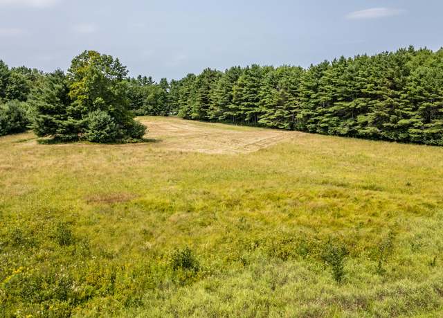 Property at 3 Red Pine Way, Falmouth, ME 04092
