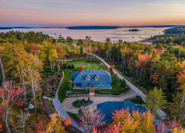 Property at 31 Windswept Ln, Blue Hill, ME 04614, 4 beds, 4 baths