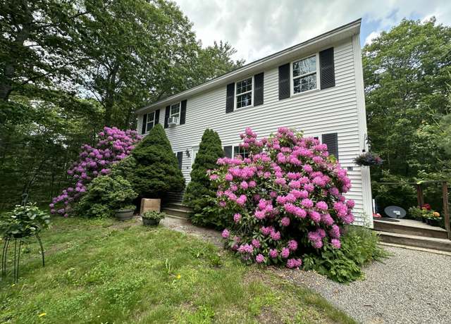 Property at 12 Evening Pl, Kennebunkport, ME 04046, 4 beds, 2 baths
