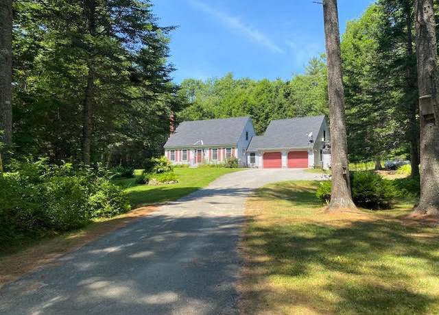 Property at 62 Hidden Pond Rd, Harpswell, ME 04079, 4 beds, 2 baths