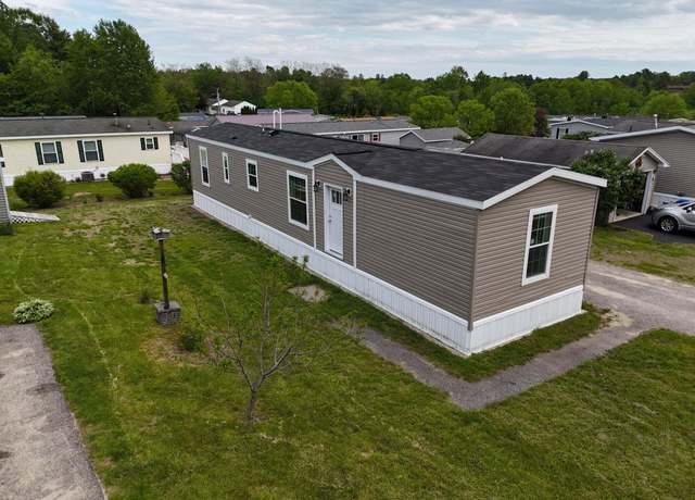 Property at 5 Lucien St, Sabattus, ME 04280, 2 beds, 2 baths