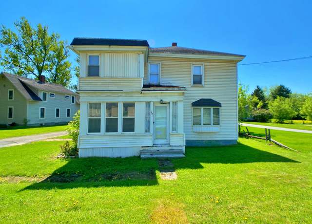 Property at 57 Market St, Fort Kent, ME 04743, 3 beds, 2 baths