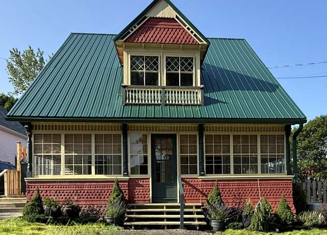 Property at 34 Shackford St, Eastport, ME 04631, 3 beds, 1 bath