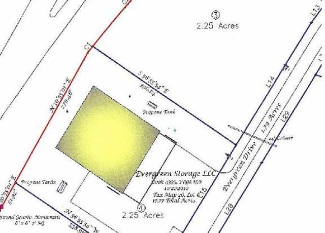 Property at 3 Evergreen Dr, Fairfield, ME 04937