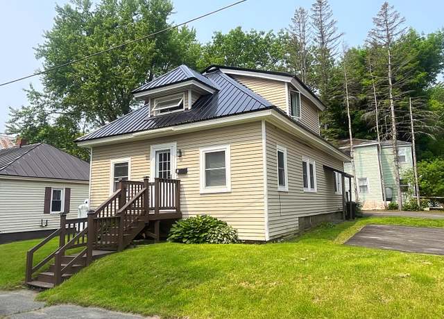 Property at 3 Baker St, Winslow, ME 04901, 3 beds, 2 baths