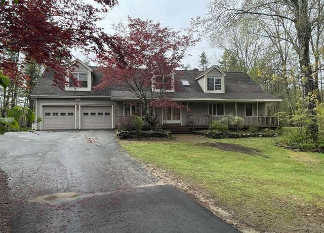 Property at 107 Governor Hill Rd, Eliot, ME 03903, 3 beds, 2 baths