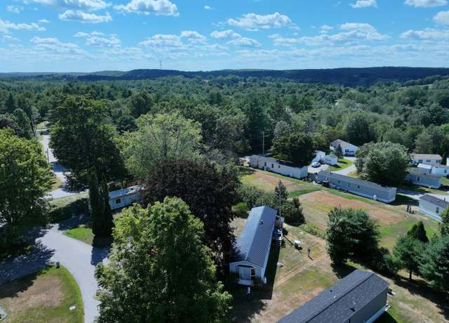 Property at 51 Mountain View Cir, Bowdoin, ME 04287, 2 beds, 1 bath