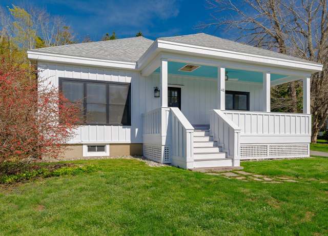 Property at 41 Main-seal Harbor St, Mount Desert, ME 04675, 4 beds, 2 baths