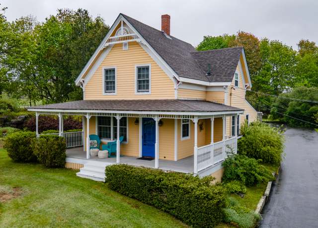 Property at 659 Old County Rd, Rockland, ME 04841, 2 beds, 1.5 baths