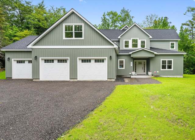 Property at 27 Meadow View Dr, Readfield, ME 04355, 4 beds, 2.5 baths