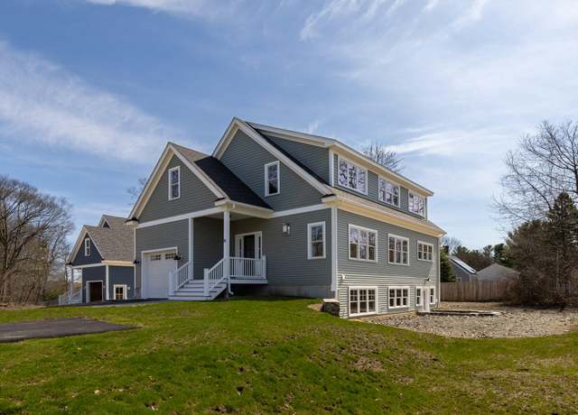 Property at 10 Gillis Dr #2, Kittery, ME 03904, 4 beds, 4.5 baths