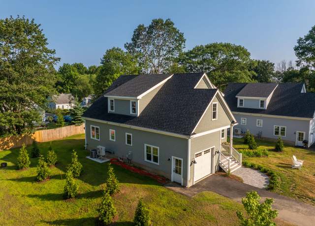 Property at 10 Gillis Dr #2, Kittery, ME 03904, 4 beds, 4.5 baths