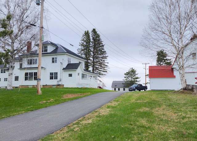 Property at 281 Cross Rd, Washburn, ME 04786, 4 beds, 2.5 baths