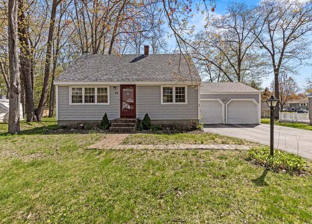 Property at 44 Bates St, Yarmouth, ME 04096, 3 beds, 2 baths