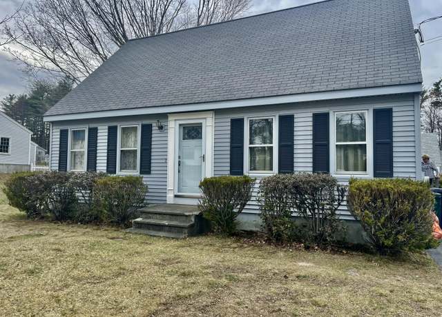Property at 17 Greenfield Ln, Biddeford, ME 04005, 4 beds, 1.5 baths