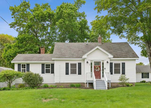 Property at 24 Ross Rd, Kennebunk, ME 04043, 3 beds, 2 baths