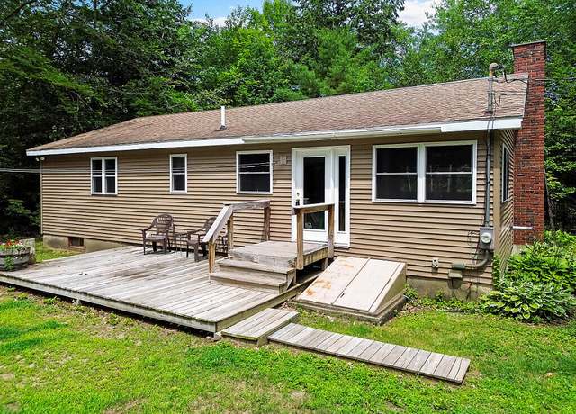 Property at 2672 N Belfast Ave, Augusta, ME 04330, 3 beds, 1 bath