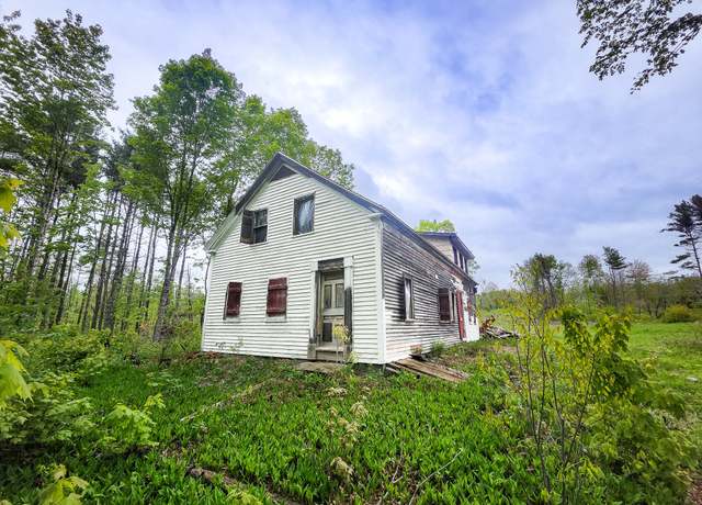 Property at 211 Pleasant River Rd, Milo, ME 04463, 4 beds, 1 bath