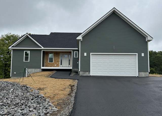 Property at 32 Middle Jam Rd, Gorham, ME 04038, 3 beds, 2.5 baths