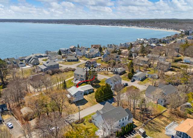 Property at 58 Shelton Dr, York, ME 03909, 5 beds, 2.5 baths