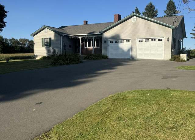Property at 265 Main Rd, Bradford, ME 04410, 2 beds, 2 baths