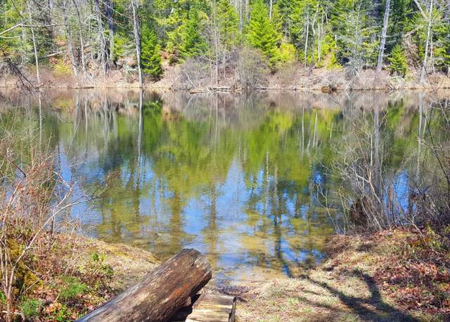 Property at 594 River Rd, Windham, ME 04062, 2 beds, 1 bath