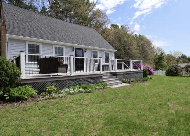 Property at 10 Memory Ln, Bowdoin, ME 04287, 3 beds, 1.5 baths