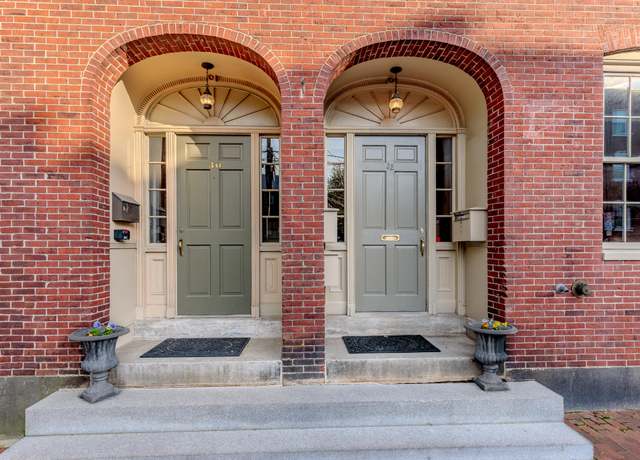 Property at 32 Pleasant St #3, Portland, ME 04101, 1 bed, 1 bath
