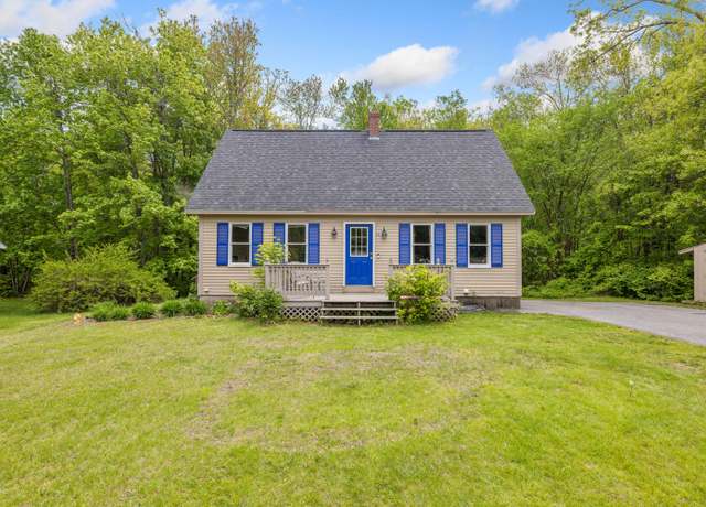 Property at 24 Ashmont St, Sanford, ME 04073, 4 beds, 2 baths