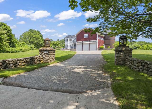 Property at 238 Laudholm Farm Rd, Wells, ME 04090, 4 beds, 4 baths