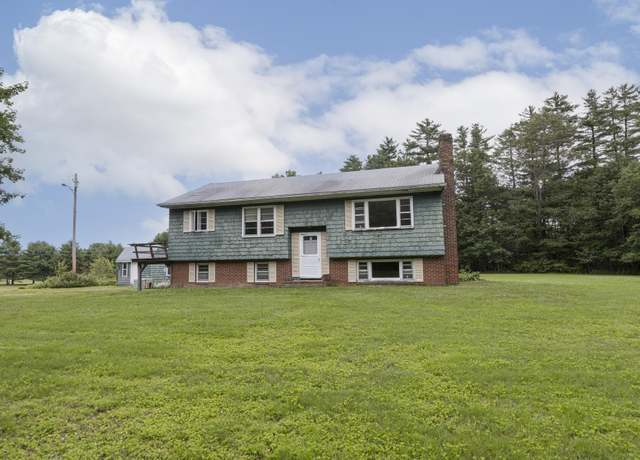 Property at 150 Brackett Rd, Gorham, ME 04038, 3 beds, 2 baths