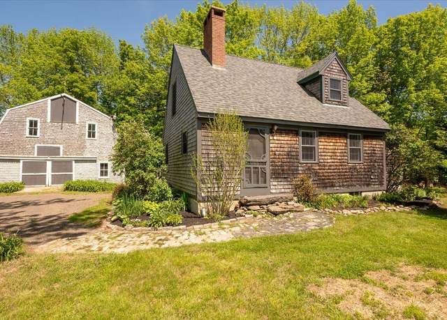 Property at 15 Feylers Corner Rd, Waldoboro, ME 04572, 3 beds, 1.5 baths