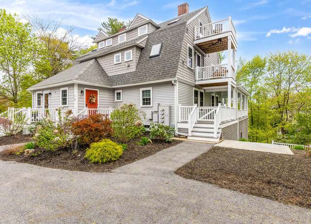 Property at 21 Fernald Ave Unit C, York, ME 03909, 3 beds, 1 bath