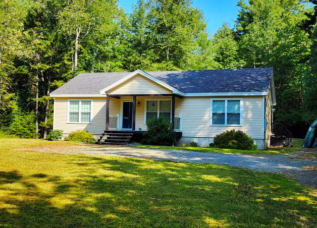 Property at 3 Kims Way, Trenton, ME 04605, 3 beds, 2 baths